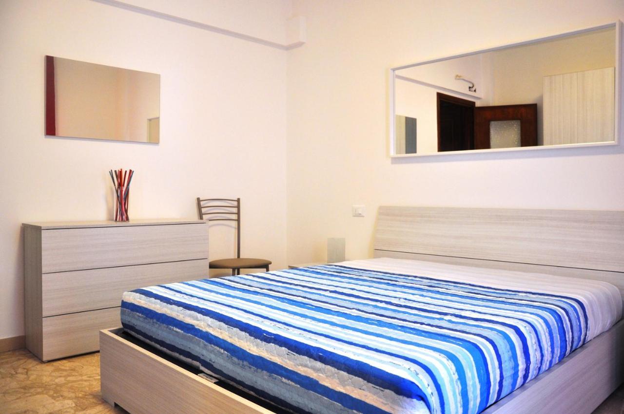 Viale Repubblica 307 6 Apartment Пиетра Лигуре Екстериор снимка