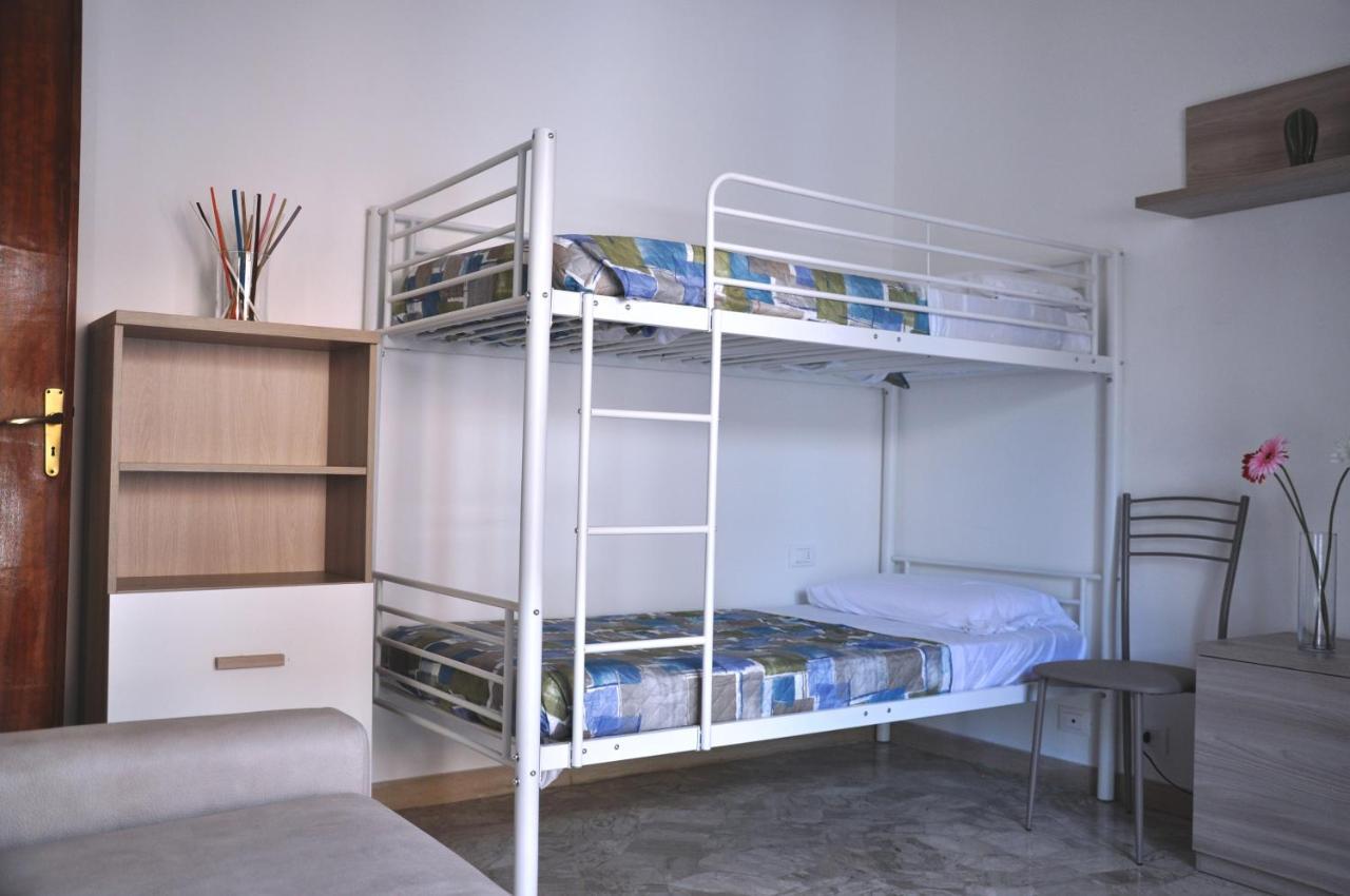 Viale Repubblica 307 6 Apartment Пиетра Лигуре Екстериор снимка