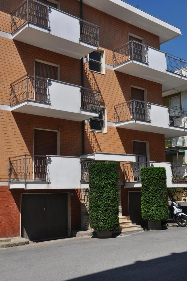 Viale Repubblica 307 6 Apartment Пиетра Лигуре Екстериор снимка